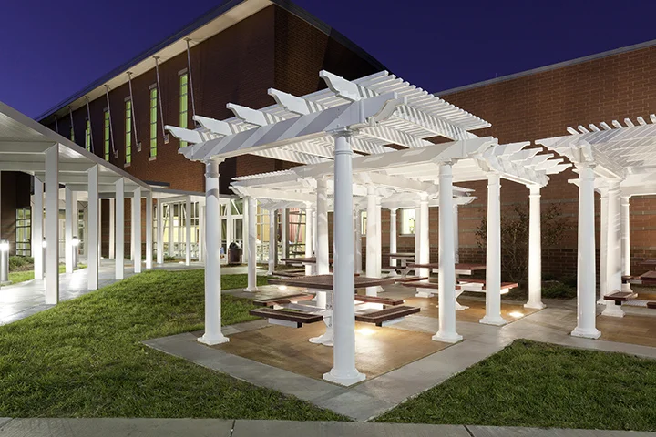 Featured image for “Pergolas vs. Gazebos: 5 Advantages Pergolas Provide”Two common architectural structures used in landscape design are pergolas and gazebos. Both structures create visual interest while adding shade and shelter to an outdoor area, but what’s the difference between a pergola and a gazebo?12852:full