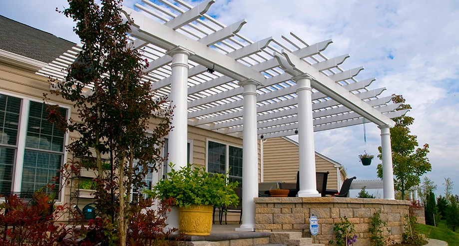 Featured image for “The Ultimate Pergola Size Guide”Pergolas are a great and versatile addition to nearly any landscape design. They can function as a simple shade structure over a sitting area or become an extension of a living space, housing an outdoor kitchen or bar.12888:full