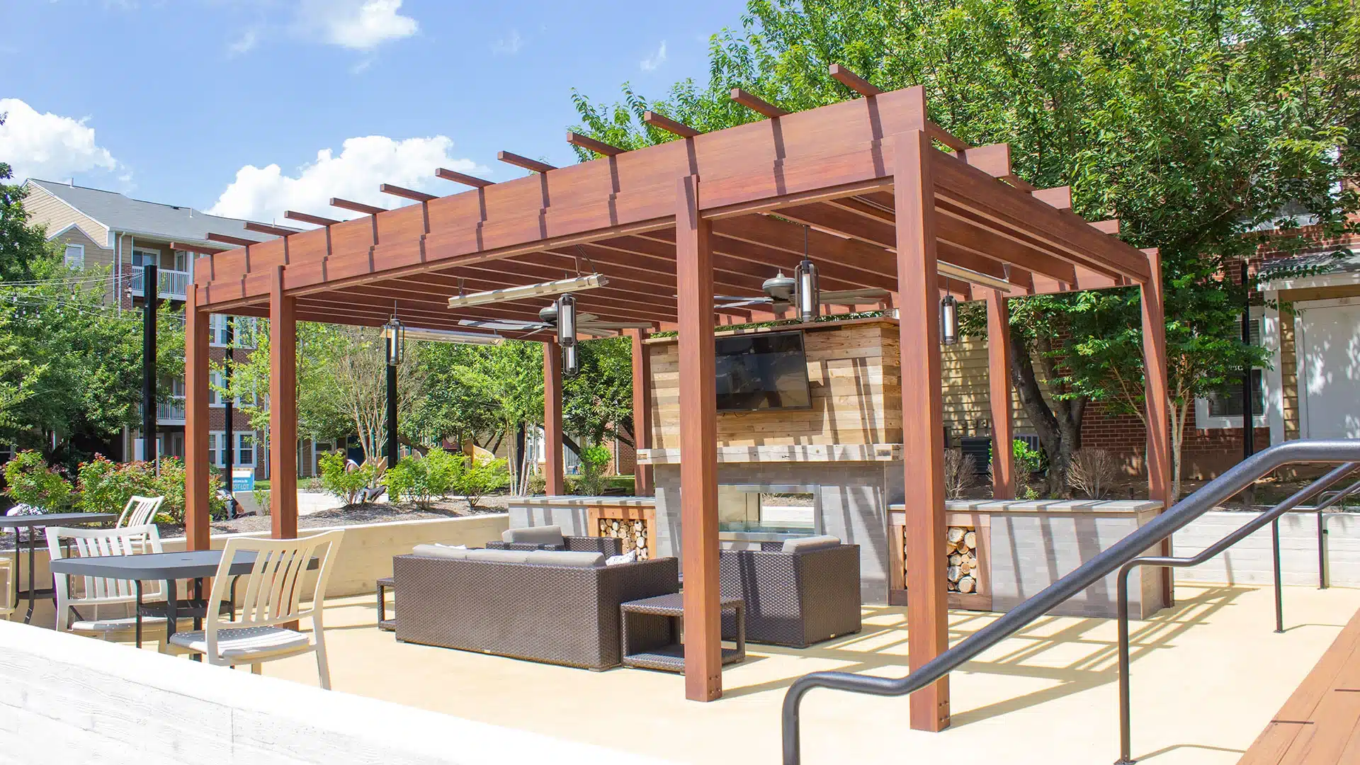 Brown Jordan custom aluminum pergola with wood grain finish